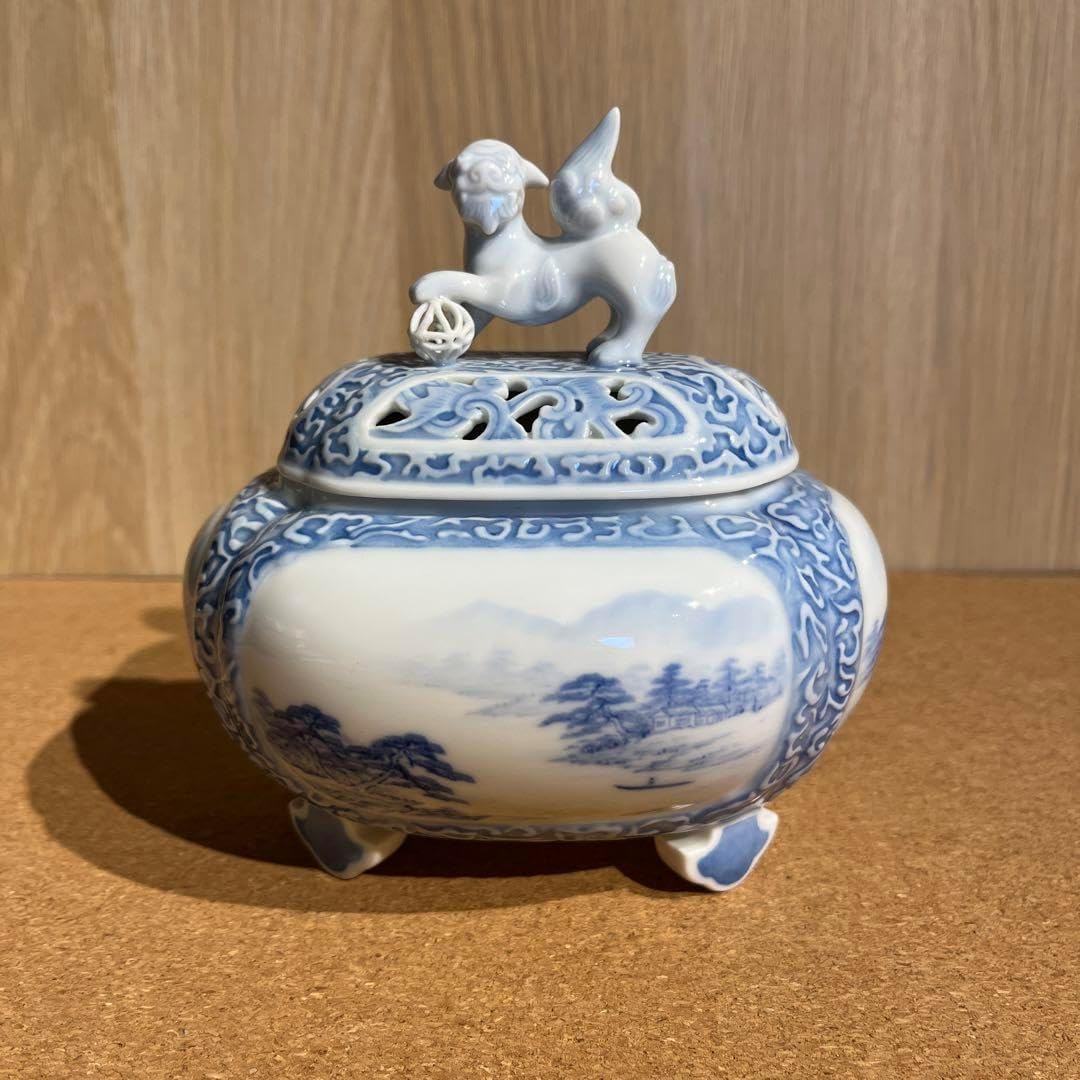 119 深川製磁　香炉　獅子　新品 119 深川製磁香炉獅子新品